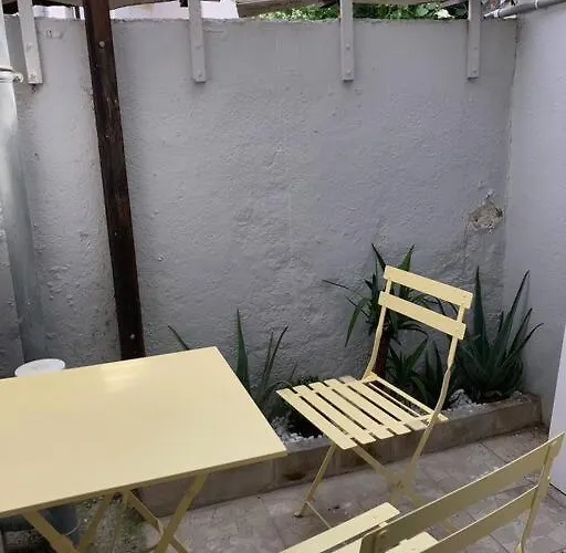 La Petite Maison